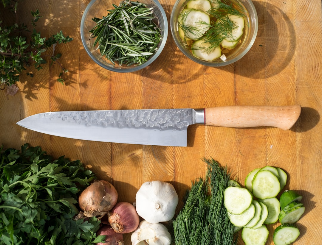 what to look for when buying a kitchen knife under $50