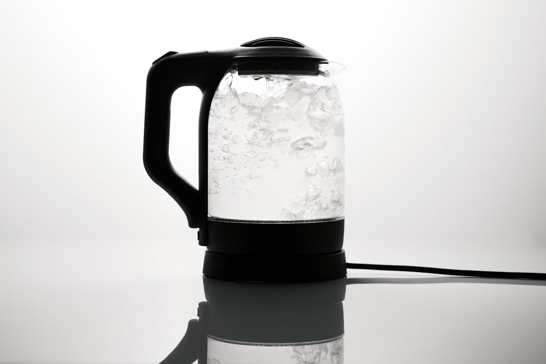 5 Best Electric Kettles for a Small Apartment Under $50