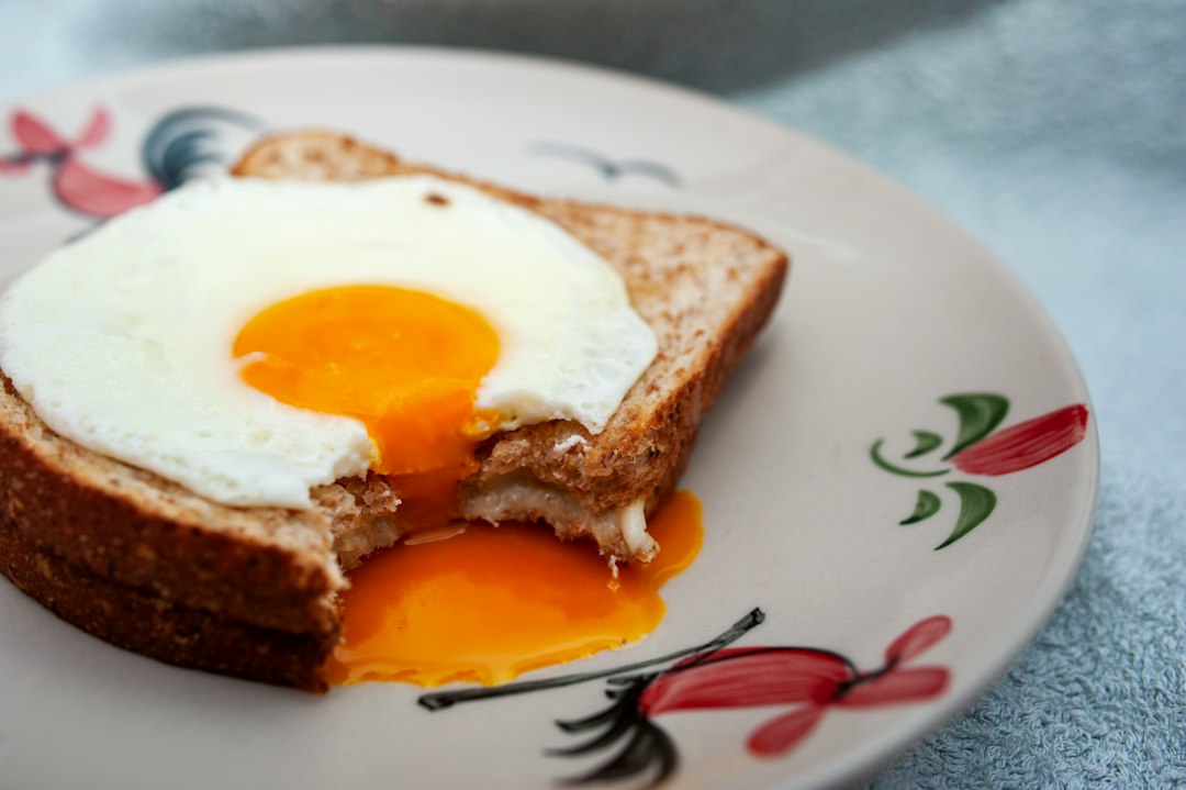 best egg slicer and multipurpose cutter under $18