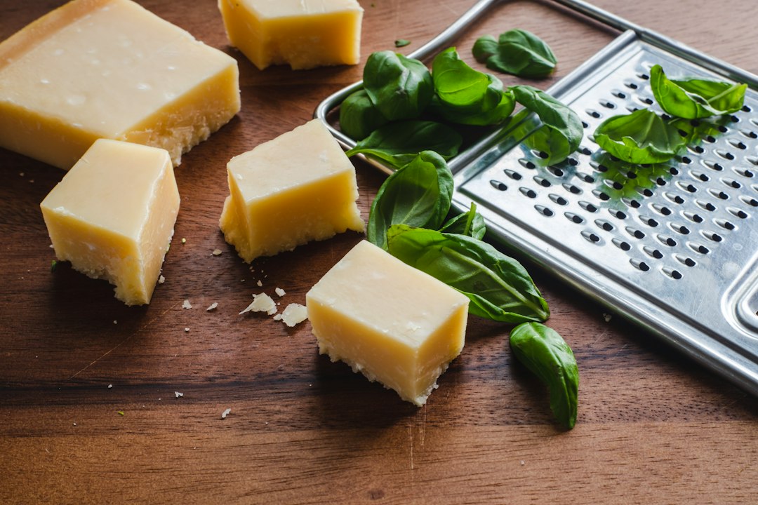 best mandoline slicer for thin cuts under $40